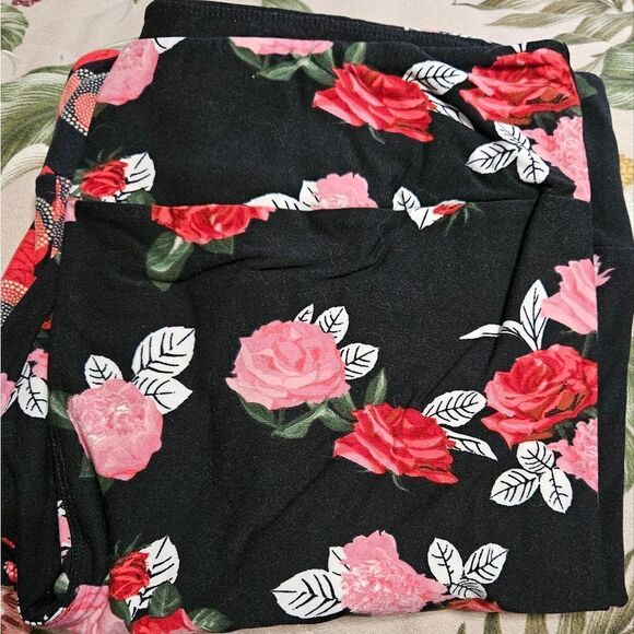 #155 LuLaRoe/Etc.  LEGGINGS IN TC2 (18W - UP)See Below - Picture 7 of 12